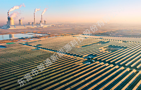 新能源開發中心勝利發電廠灰場36MW光伏發電項目.jpg